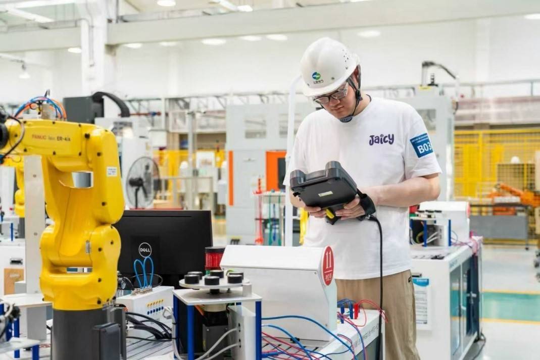 上海机器人系统运维选手集训有序推进<strong></p>
<p>虚拟币如何低买高卖</strong>，“破阵”指日可待