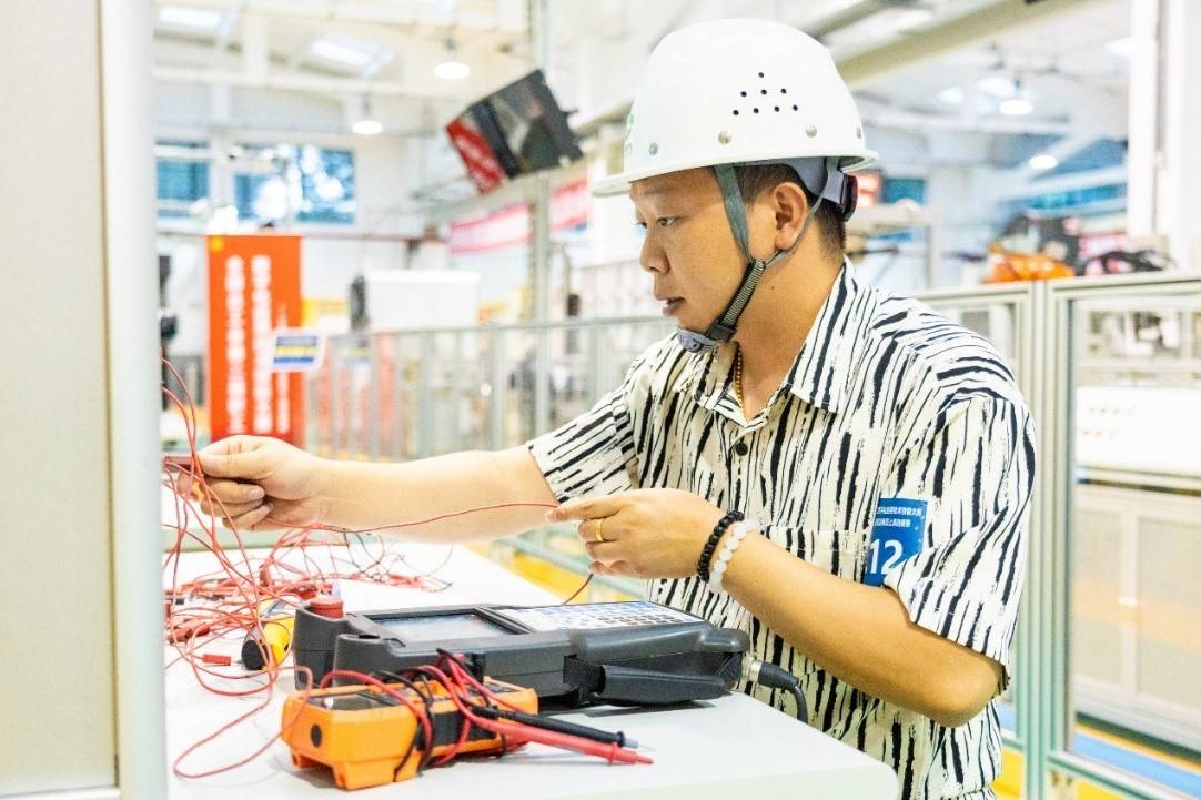 上海机器人系统运维选手集训有序推进<strong></p>
<p>虚拟币如何低买高卖</strong>，“破阵”指日可待