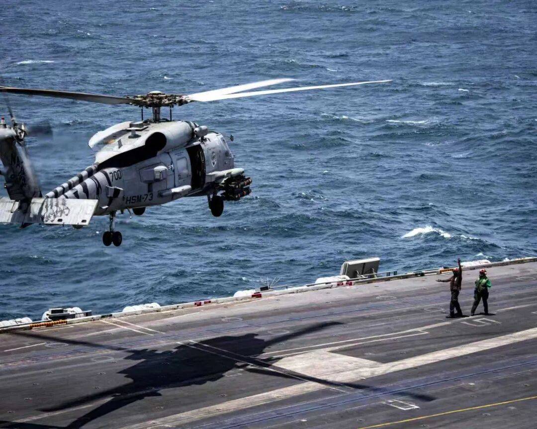 美海军在南海连摔两架飞机<strong></p>
<p>洋老板商城虚拟币</strong>,因电磁攻击?中国军号发文