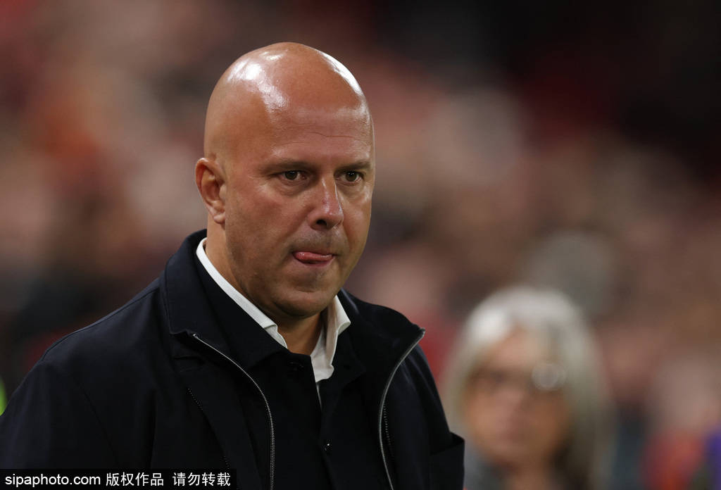 遭赛季三杀<strong></p>
<p>虚拟火币</strong>！联赛杯-萨尔双响 利物浦轮换阵容0-3水晶宫出局