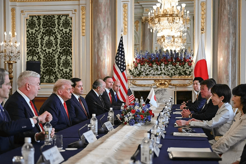 “高市早苗当面拒绝美国”