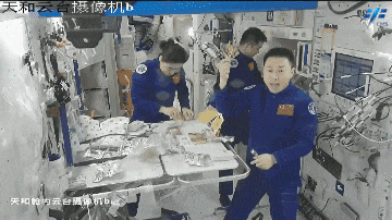 太空烧烤??来看航天员们的“吃饭历程”<strong></p>
<p>网站虚拟币对接钱包</strong>!