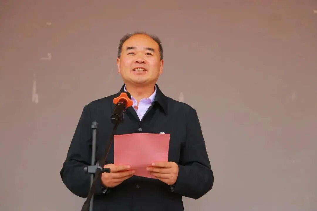 苟如虎<strong></p>
<p>根源链虚拟币上火币</strong>,从甘肃履新上海