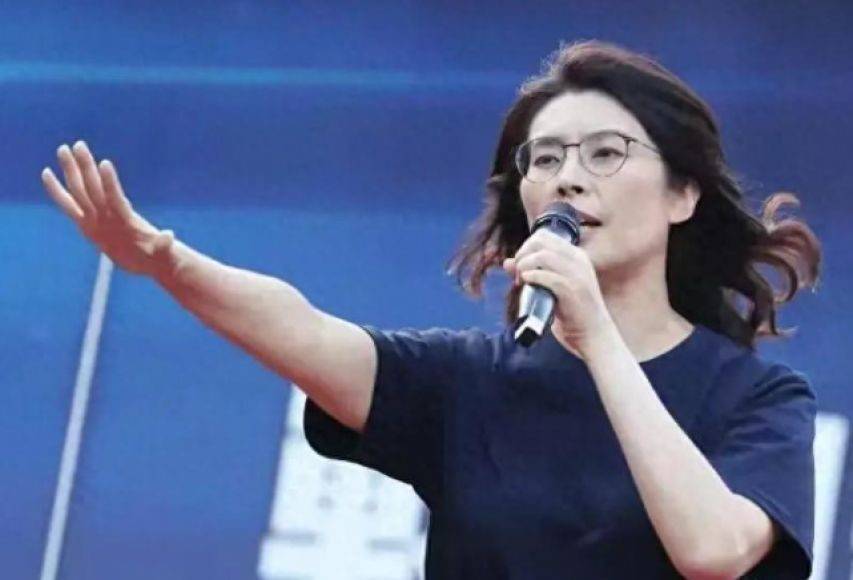 两岸统一众望所归!台湾岛内掀起入党潮<strong></p>
<p>根源链虚拟币上火币</strong>,869人加入国民党,洪秀柱出面促统,果然没让大陆失望!