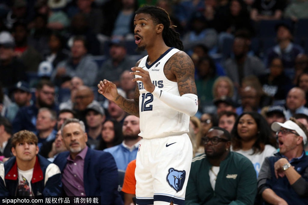 杜兰特在火箭与灰熊的比赛中调侃莫兰特父亲：<strong></p>
<p>虚拟币ebt</strong>你儿子不想在这里