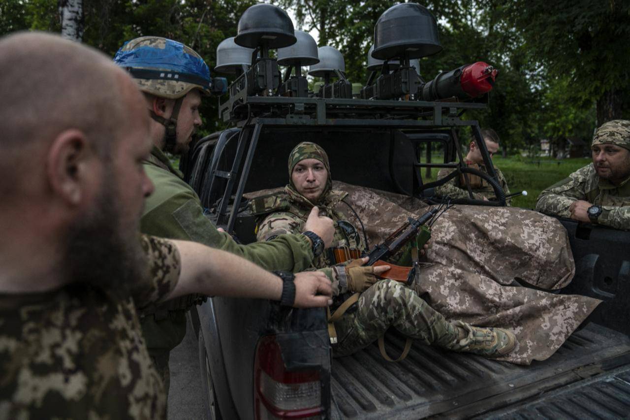 瞒不住了<strong></p>
<p>虚拟币ebt</strong>,红军城9000乌军被围,乌前防长:再不投降就是全线溃败