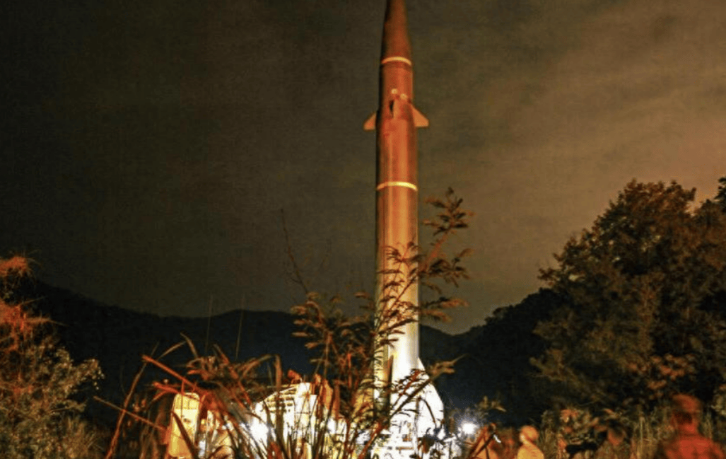 中方发“掉脑袋”警告后<strong></p>
<p>虚拟币套利交易软件</strong>，美媒提醒日方，敢走错半步，或遭中国导弹雨包围