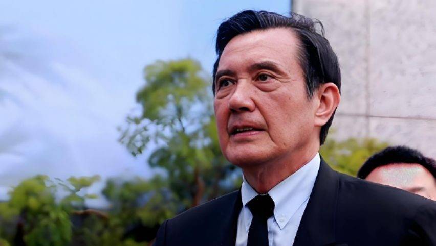 解放军进台海<strong></p>
<p>虚拟币套利交易软件</strong>，不到24小时，马英九开始追责，郑丽文摊牌两岸关系！赖清德已经退无可退