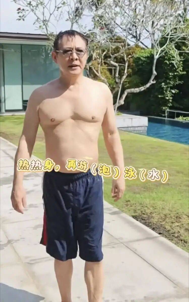 考古|李连杰晒游泳照状态重返巅峰！武打多年受伤频繁又患甲亢，功夫皇帝一路走来太不易
