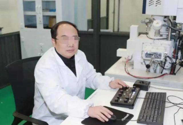 大骗子成了首席科学家<strong></p>
<p>虚拟币扭曲市场</strong>，起底郭某