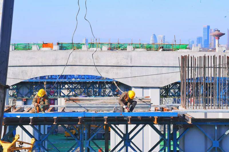 直达首都机场<strong></p>
<p>虚拟币扭曲市场</strong>！ 北京亮马河北路施工加速推进