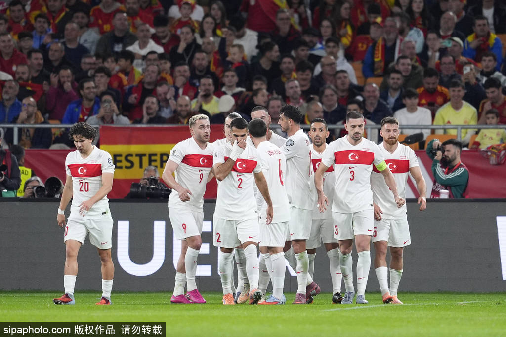 直通世界杯<strong></p>
<p>虚拟币扭曲市场</strong>！世预赛-奥尔莫破门 西班牙2-2土耳其