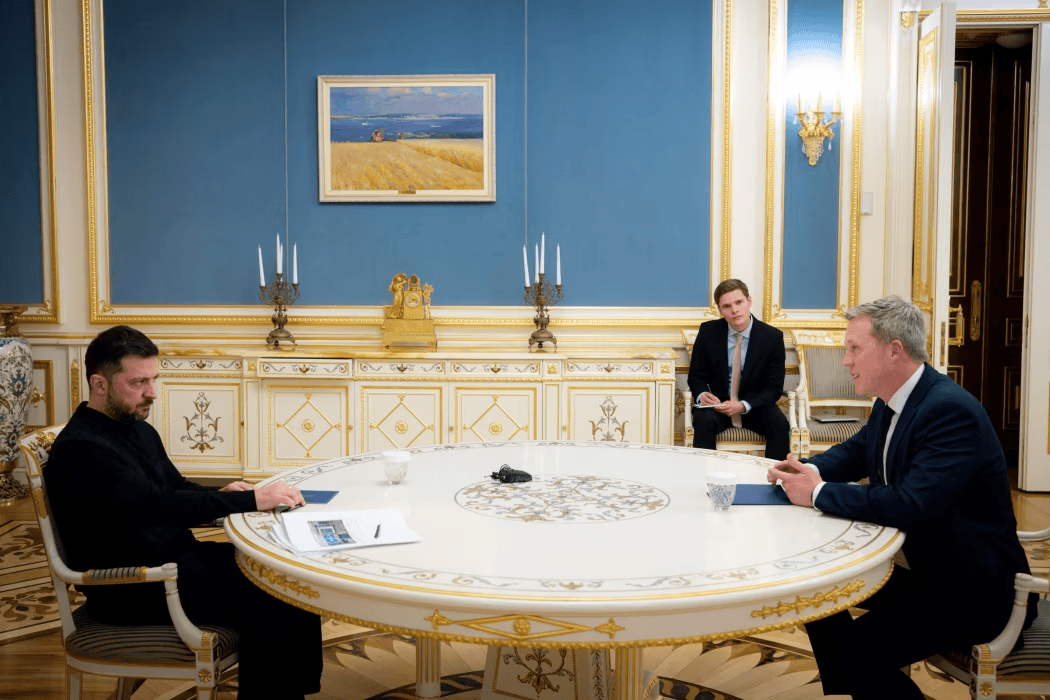 泽连斯基同意以“28点计划”为基础谈判<strong></p>
<p>虚拟币中逆市</strong>，乌方将草案措辞改为“对战时行为全面大赦”