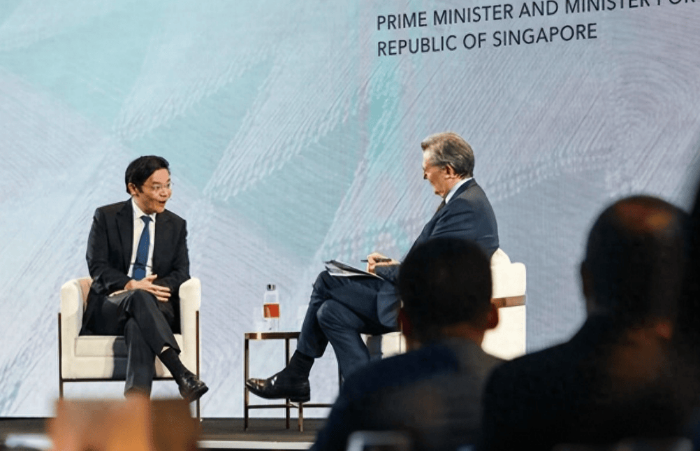 新加坡总理打破沉默<strong></p>
<p>虚拟币中逆市</strong>，暗示日本已经在努力“降温”，中方应该见好就收