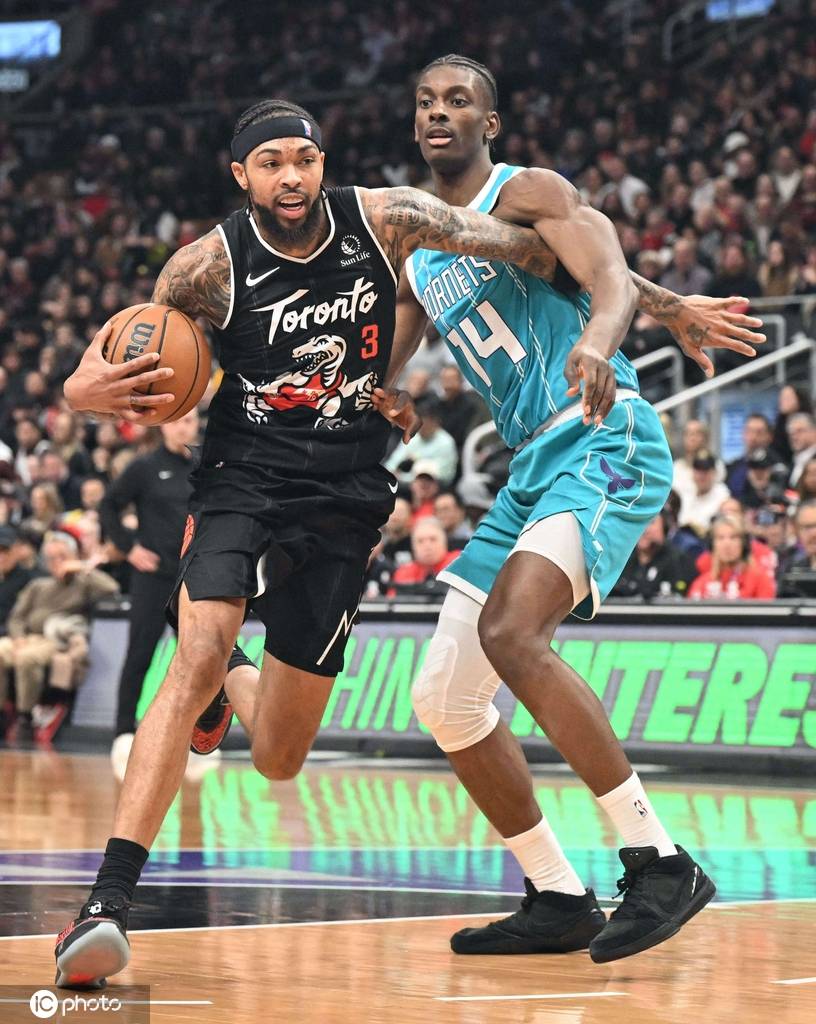 东部分区开季彻底变天 活塞猛龙何以称霸积分榜<strong></p>
<p>虚拟币中逆市</strong>？