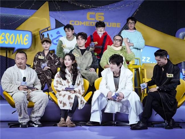 《单排喜剧大赛2》抖音首播炸场<strong></p>
<p>虚拟币中逆市</strong>！全民造星引爆追综热潮