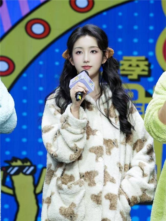 《单排喜剧大赛2》抖音首播炸场<strong></p>
<p>虚拟币中逆市</strong>！全民造星引爆追综热潮