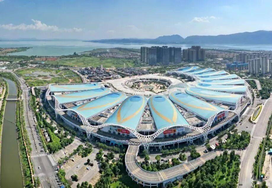 跟着赛事游昆明｜一路景观如画<strong></p>
<p>在哪个app买虚拟币</strong>！2025上合昆明马拉松路线图最新公布→