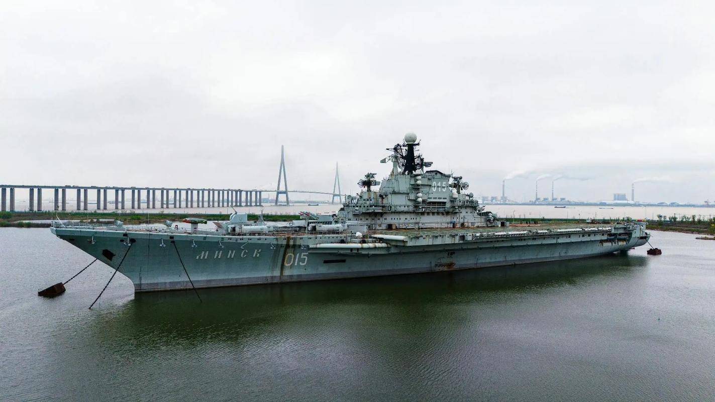 美媒：世界都被骗了<strong></p>
<p>真币虚拟货币</strong>，中国偷偷打造10艘航母，8艘做好了战斗准备