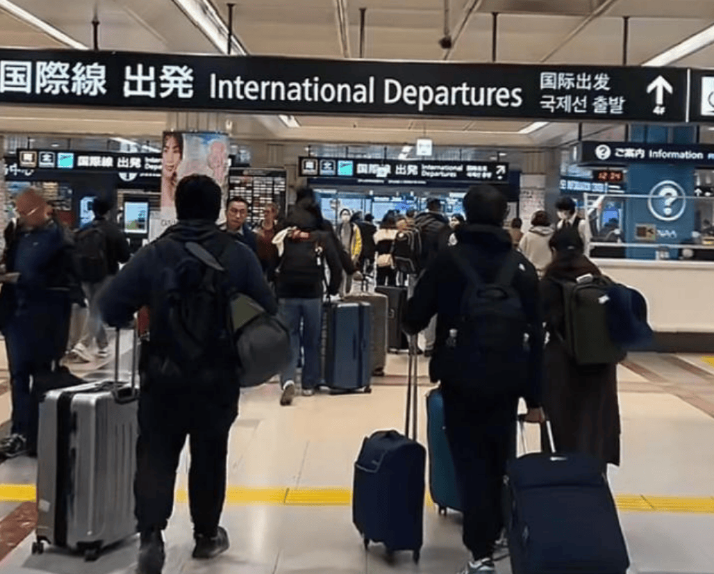 日本多次不宣而战<strong></p>
<p>虚拟币线图讲解</strong>，中国不得不防，高市早苗沉默之际，国人紧急返华