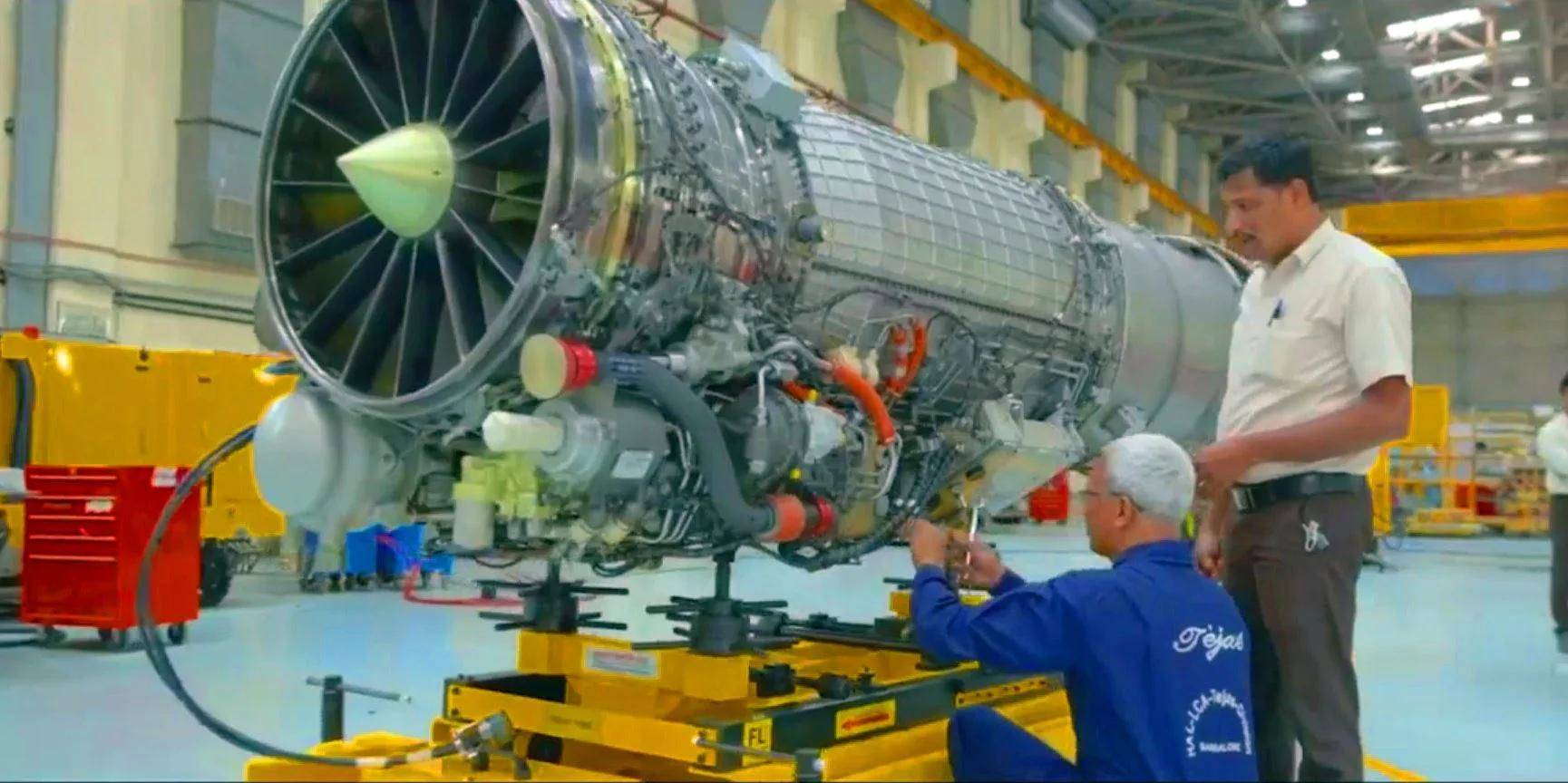 印度光辉坠机<strong></p>
<p>虚拟币线图讲解</strong>，美印爆发吵架，破口大骂发动机后，美军献上加油机