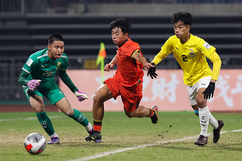 U16国足让中国球迷继续“过年”<strong></p>
<p>查询虚拟币</strong>，对手再弱，连续踢出两位数比分也非易事