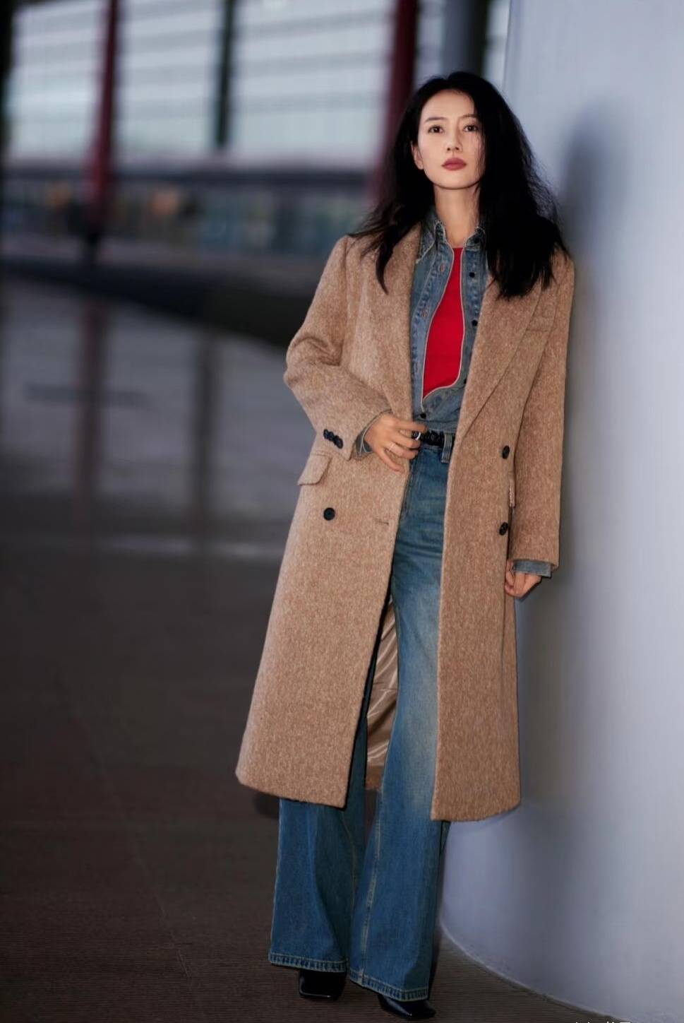 巩俐、梅姨、高圆圆...Power女性冬天少不了一件驼色大衣<strong></p>
<p>查询虚拟币</strong>！