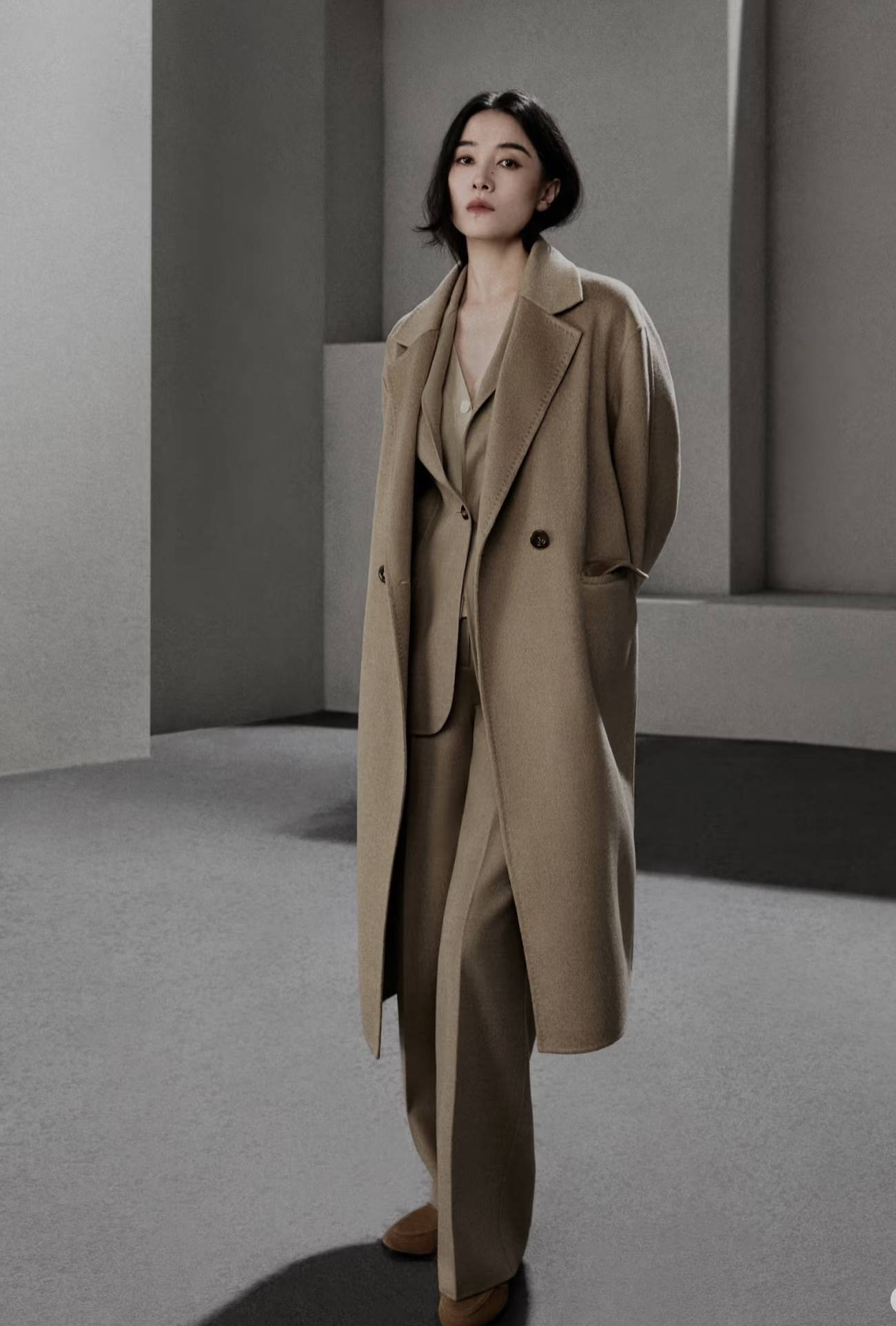 巩俐、梅姨、高圆圆...Power女性冬天少不了一件驼色大衣<strong></p>
<p>查询虚拟币</strong>！