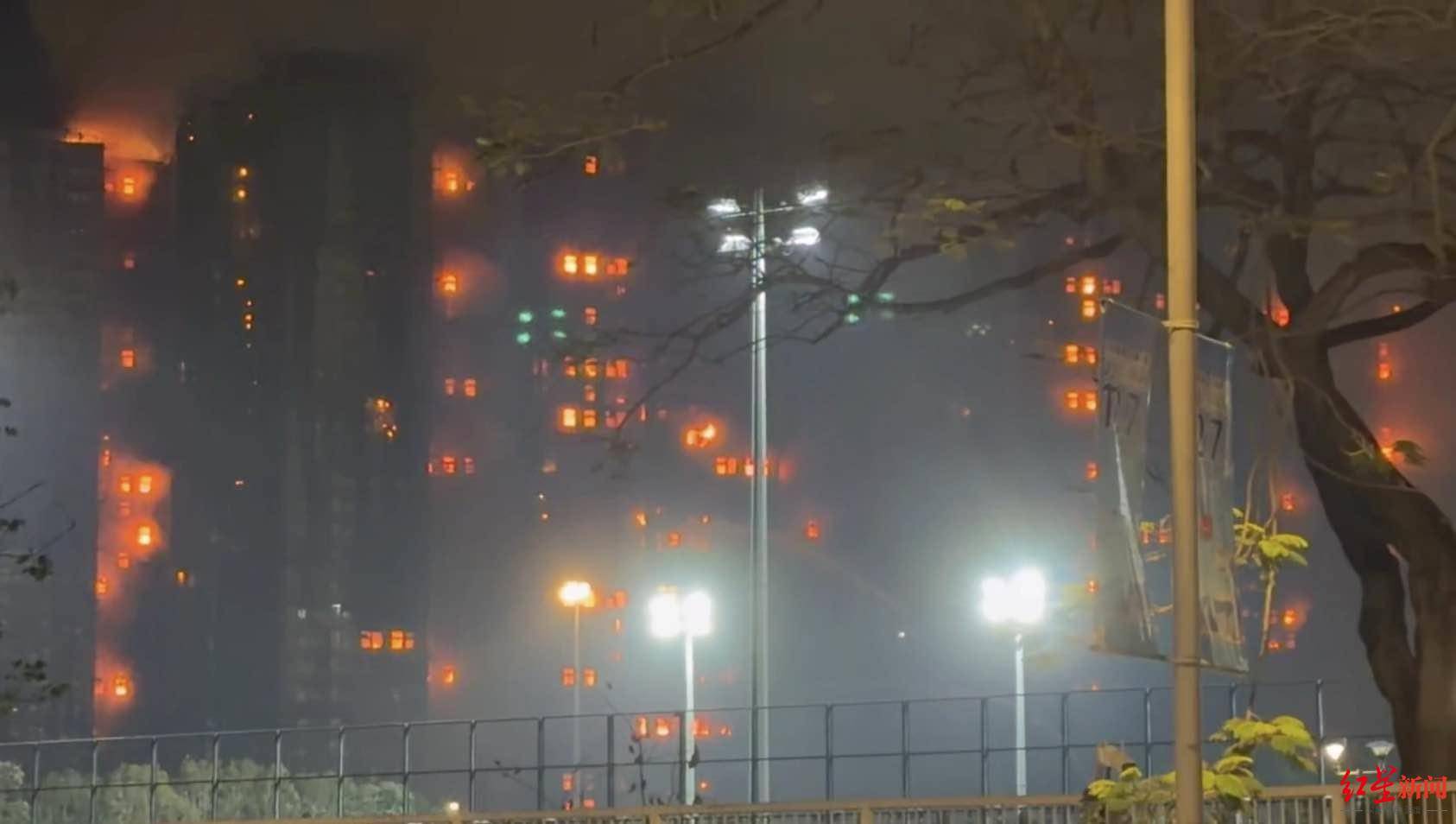 红星新闻实探香港宏福苑大火现场：警员称第一次遇到这么大火<strong></p>
<p>查询虚拟币</strong>，餐厅老板自发为救援人员送餐