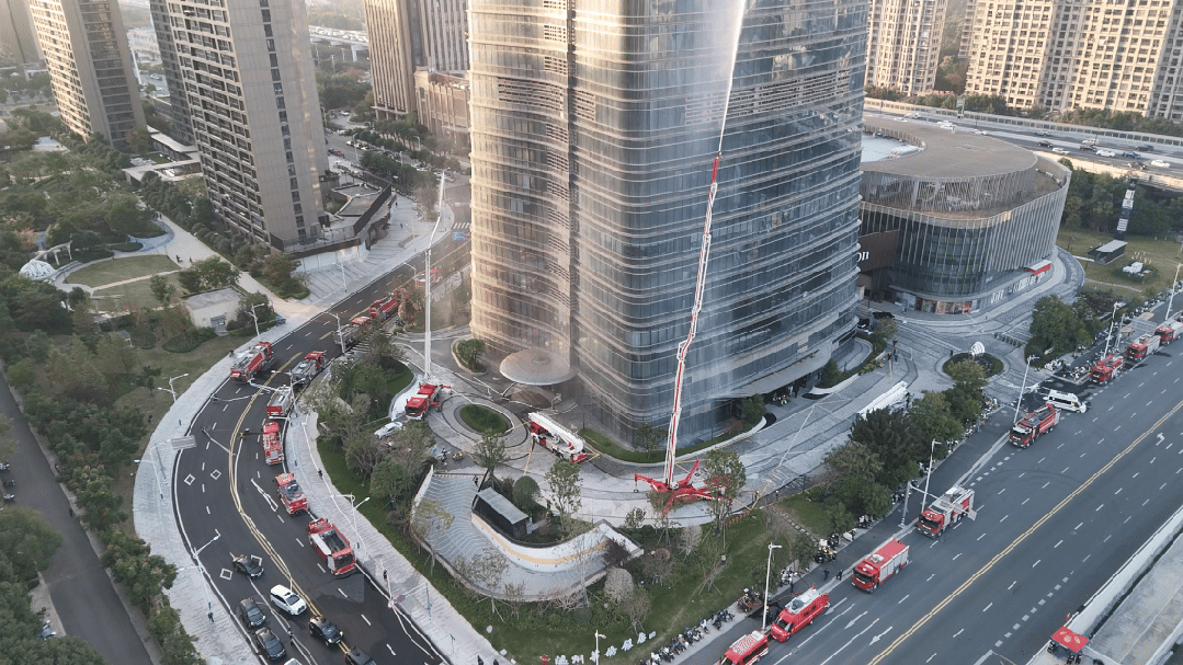 直击339米温州第一高楼“灭火救援现场”<strong></p>
<p>比特币带动其他虚拟货币</strong>，多部门紧急联动“以练促战”！