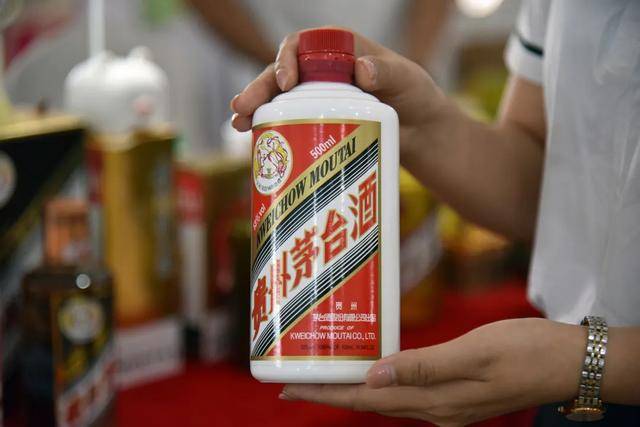 飞天茅台快逼近1499元<strong></p>
<p>比特币带动其他虚拟货币</strong>了