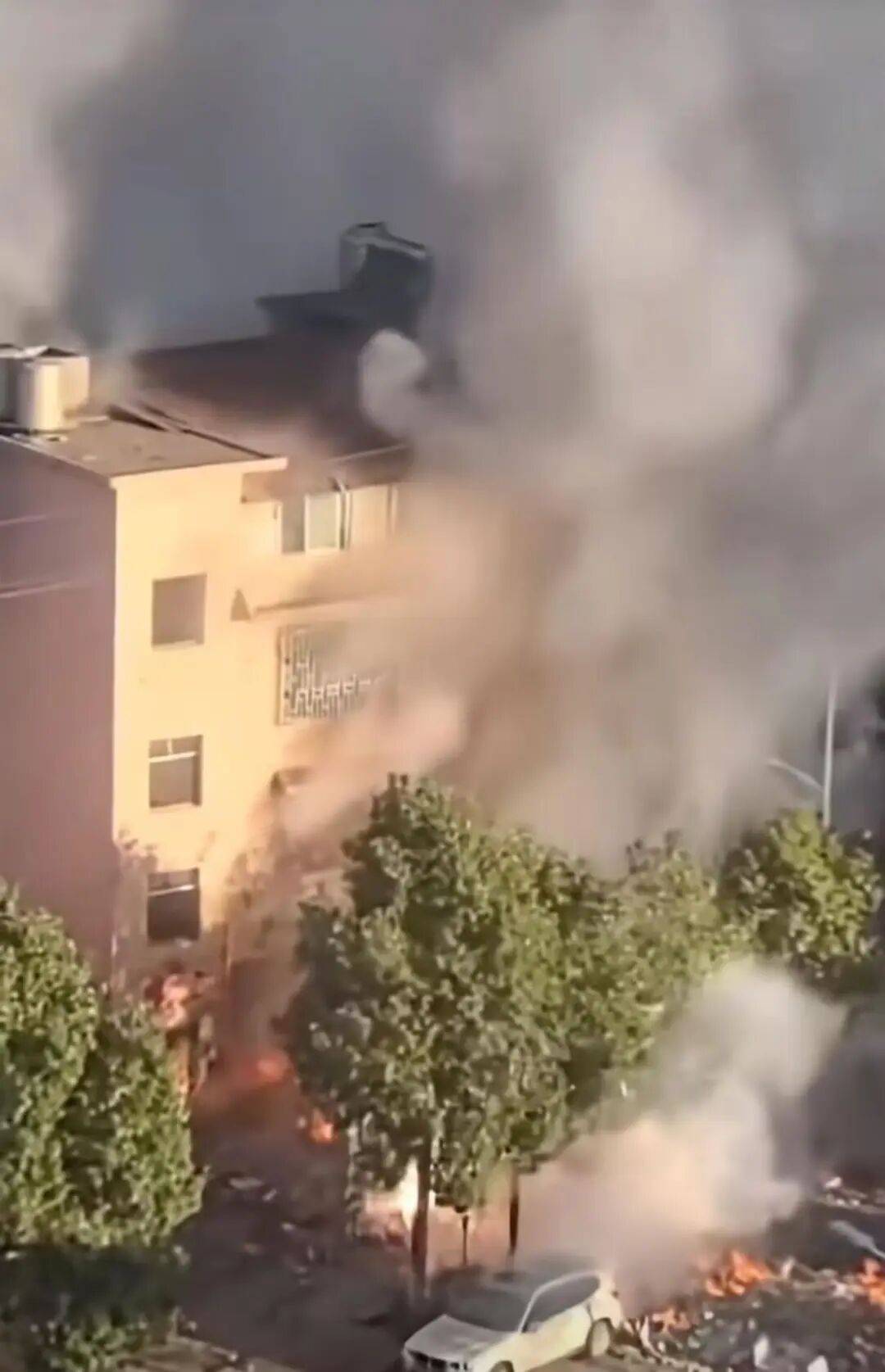 郴州发生燃爆的烟花爆竹店老板已去世<strong></p>
<p>虚拟币温馨提示</strong>，家属最新回应