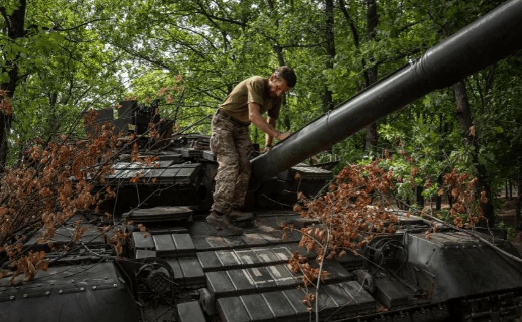 难怪乌克兰越打越拉胯<strong></p>
<p>虚拟币全球10排名</strong>，原来基辅军火库已经见底，美方成功帮俄罗斯逆转战局！