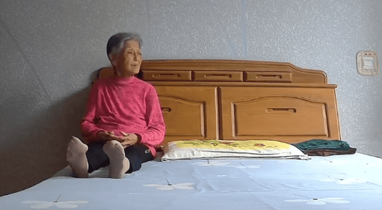 女子晒照对比奶奶自爷爷去世9个月后变化：再也不是时髦的老太太了<strong></p>
<p>虚拟币全球10排名</strong>，评论区泪目