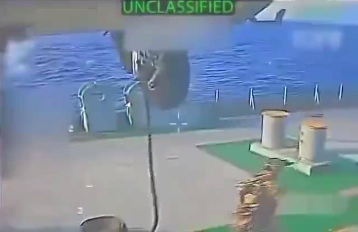 比导弹打击更狠！美军空降油轮<strong></p>
<p>甲骨文虚拟币的英文代码</strong>，抢110万桶石油，打击中俄古委伊