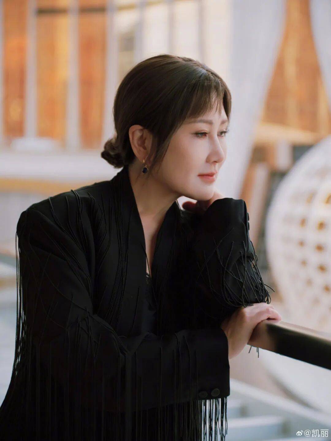 63岁女演员张凯丽晒照<strong></p>
<p>国内虚拟币钱包</strong>，黑丝袜配高跟鞋，曾表示：年龄阻挡不了追求美的脚步