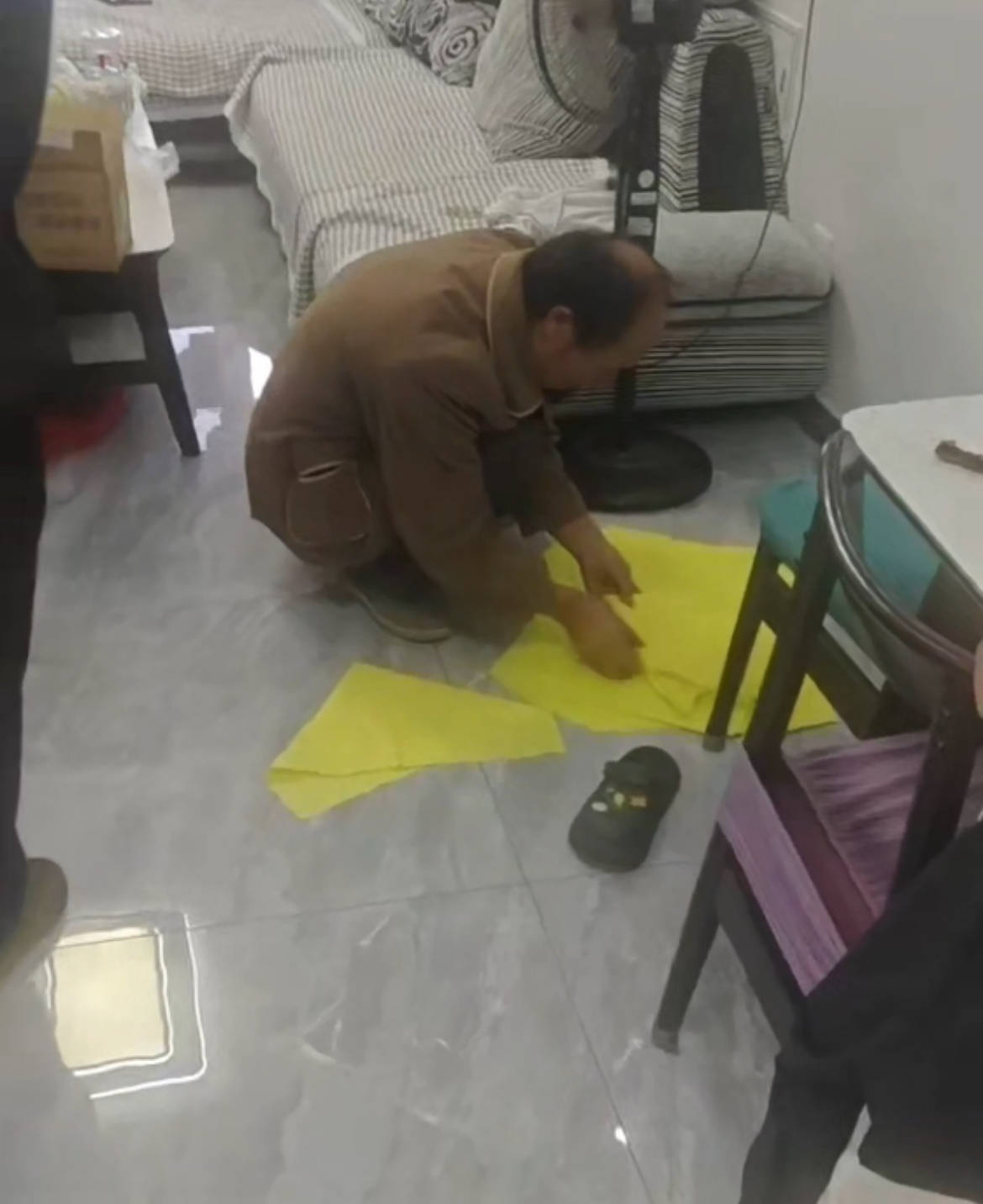 疑因离婚多年的前妻订婚<strong></p>
<p>关于区块链和虚拟币</strong>，临沂一男子上门将其杀害，死者家属：检方已提起公诉