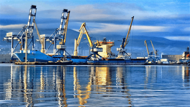 绝不让普京拿到主动权！9国大军准备入乌<strong></p>
<p>关于区块链和虚拟币</strong>，下一秒，俄潜艇炸了