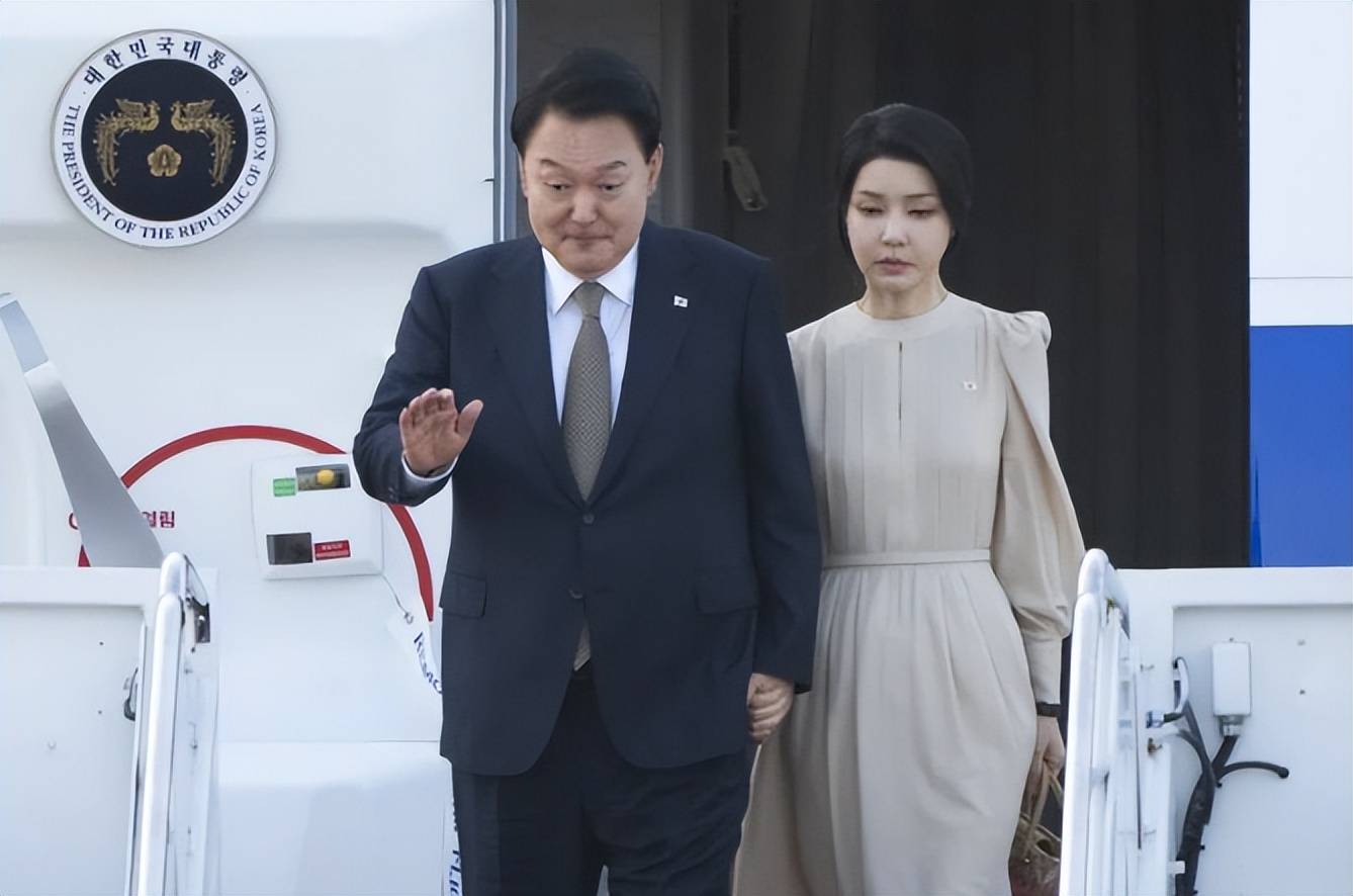 致命一击？金建希招出来的最新口供<strong></p>
<p>关于区块链和虚拟币</strong>，成了压垮尹锡悦的最后一根稻草