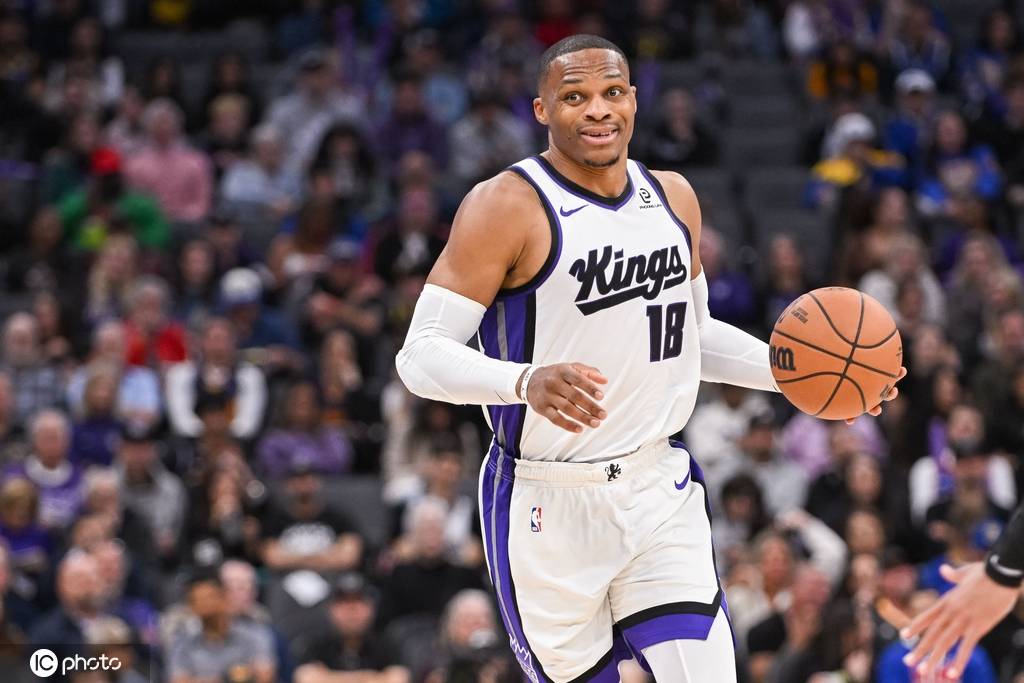 威少或将再次失业<strong></p>
<p>虚拟币跟区块链的区别</strong>！国王启动清仓大甩卖 这次会选择CBA吗？