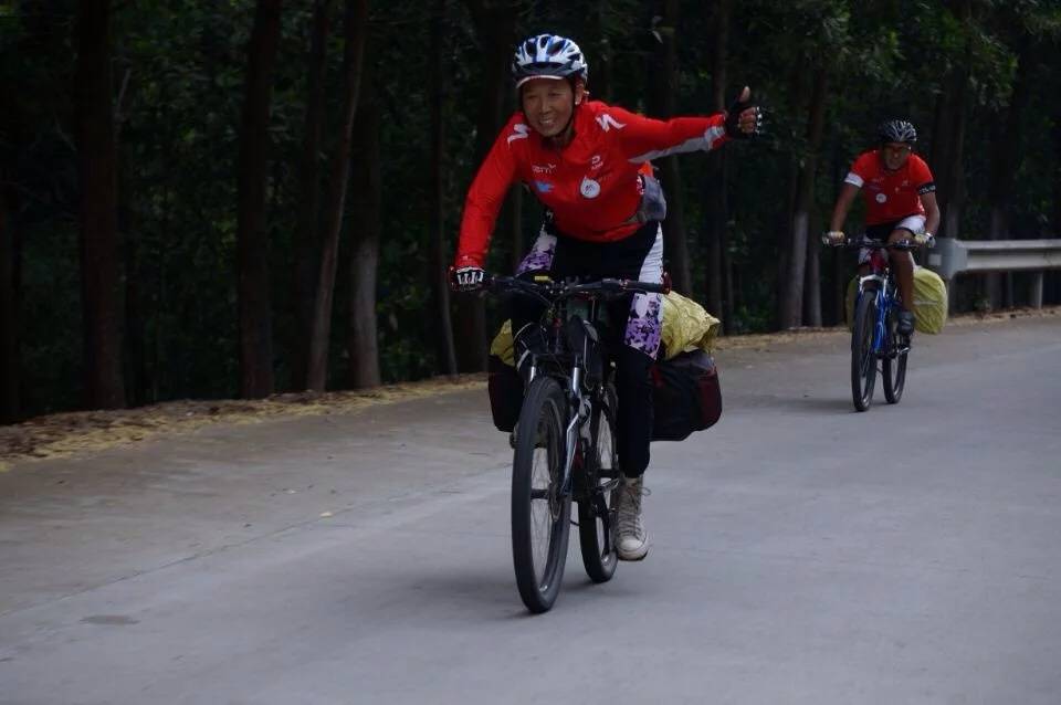 71岁奶奶获健美比赛冠军：被儿媳夸偶像<strong></p>
<p>结算平台虚拟币支付</strong>，无视“老了就在家等死”的言论