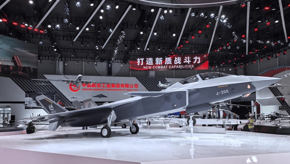 美媒彻底坐不住了！歼-20现役有300架<strong></p>
<p>uuc虚拟币</strong>，歼-20S对美空军形成绝对碾压