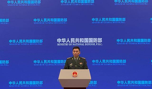 高市早苗谈及“拥有核潜艇”称“不排除任何选项”，国防部回应