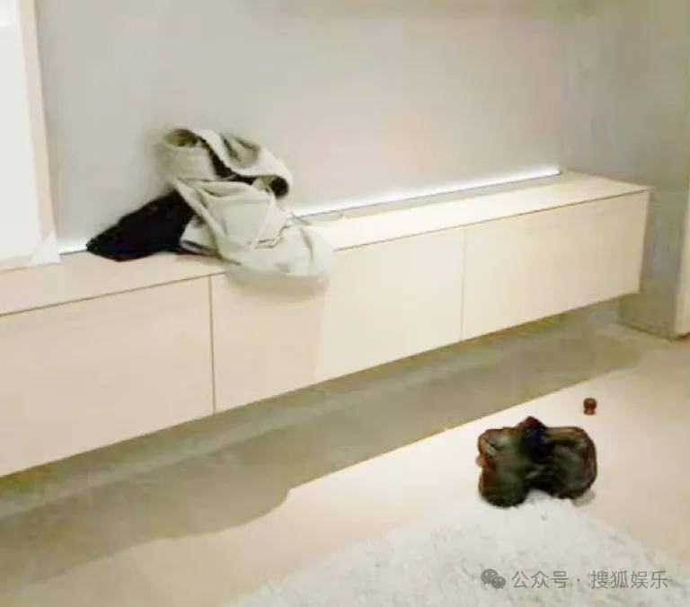 刚开年又曝一对相差15岁的恋情？他这一周两段绯闻真是连环暴击啊<strong></p>
<p>供应链虚拟币</strong>！