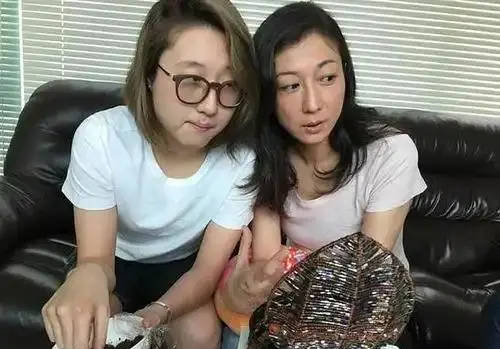 考古|小龙女正式与成龙和解?被曝生活拮据遭父亲经济支援<strong></p>
<p>供应链虚拟币</strong>,叛逆多年的她终成熟