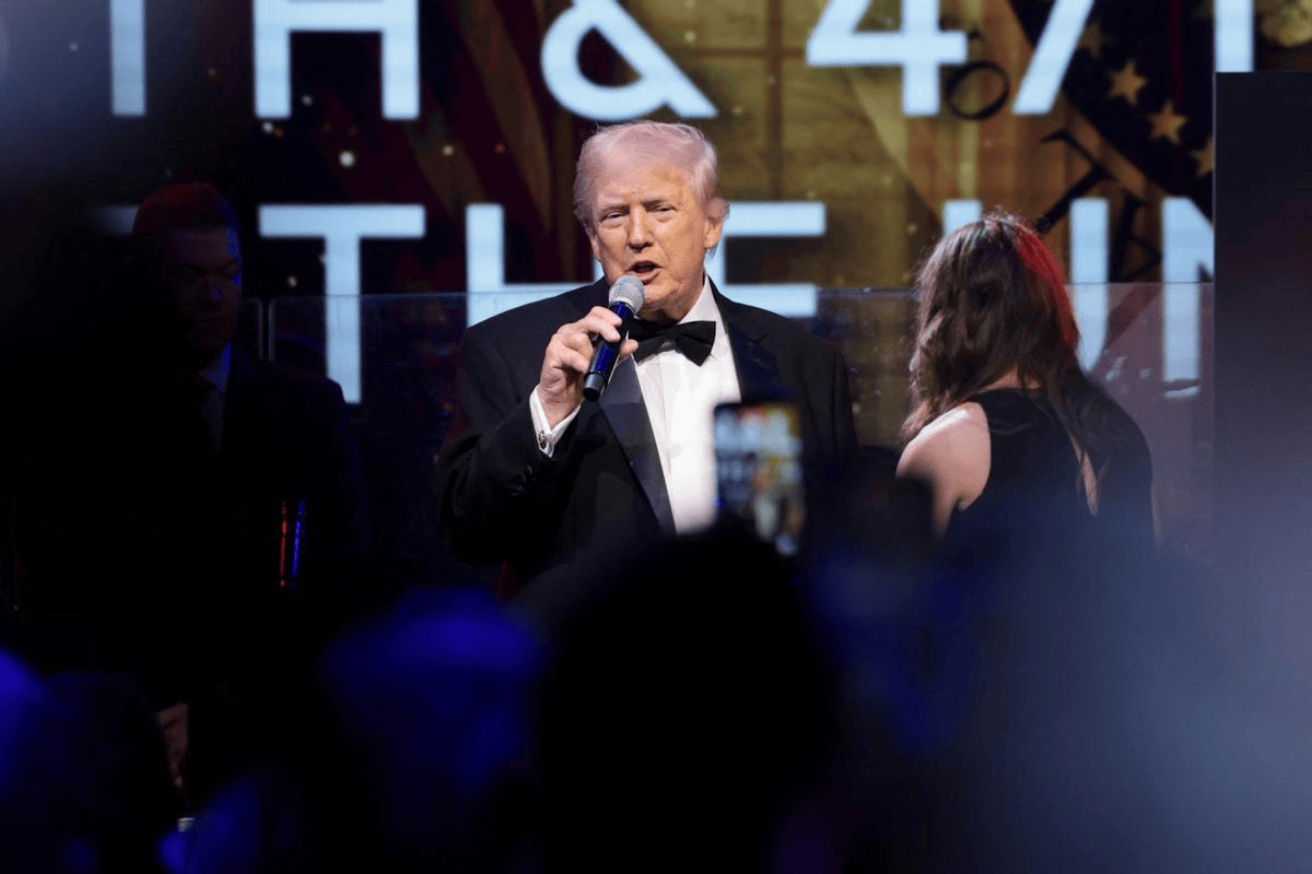 委内瑞拉刚说救马杜罗<strong></p>
<p>海通网虚拟币</strong>,特朗普就签署行政令,宣布美国进入紧急状态