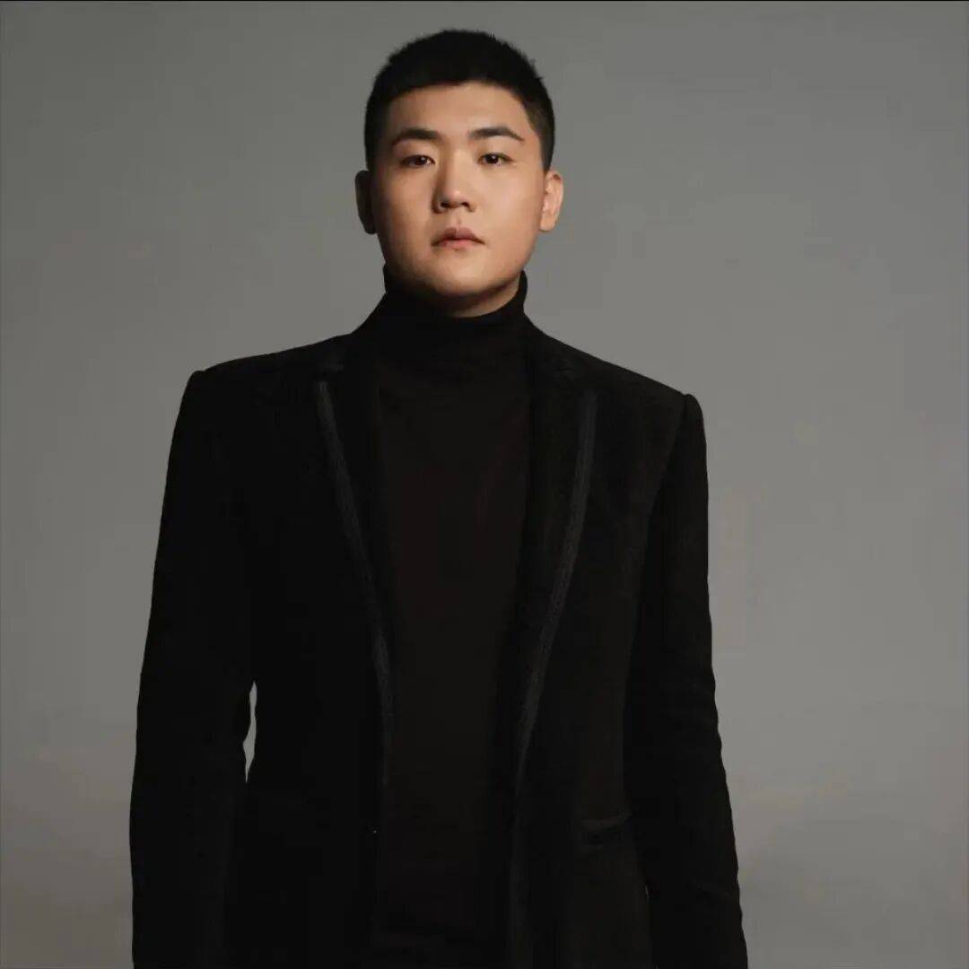 刚刚！闫学晶儿子道歉：“娘的错<strong></p>
<p>海通网虚拟币</strong>，儿子担！感谢大家的监督批评！我们错了”