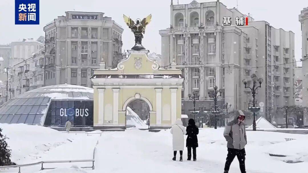 俄乌冲突进入第五年<strong></p>
<p>凤币虚拟币</strong>，都准备继续战斗，俄控制乌超4300平方公里领土，民调显示乌民众支持谈判但反对领土让步