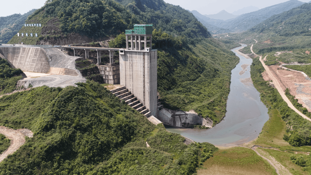 总库容相当于130个锦城湖 成都“第二水源”李家岩水库正式下闸蓄水